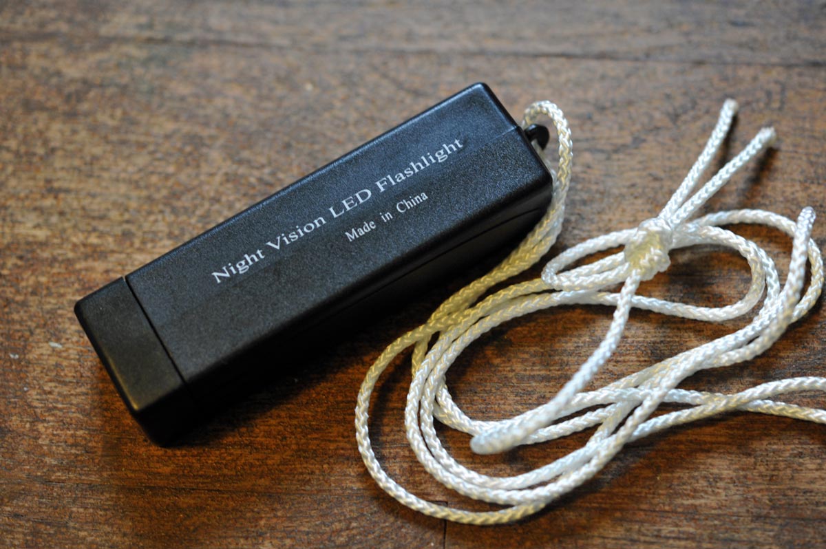 Night Vision LED Flashlight