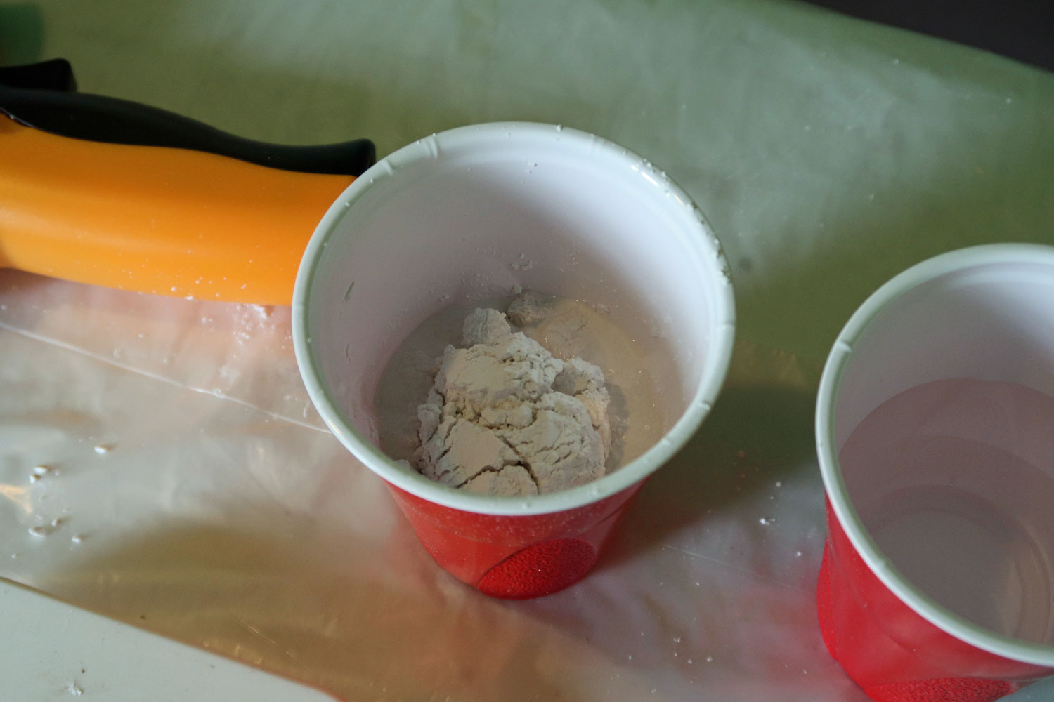 石膏を用いた鋳型の製作