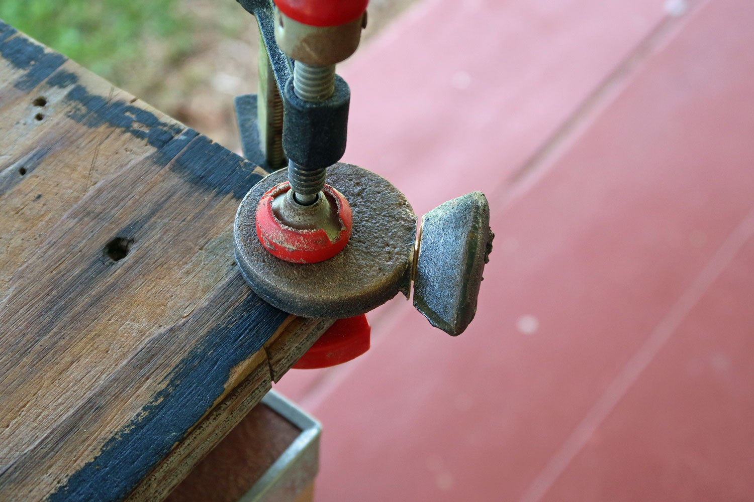 鋳造した青銅の加工