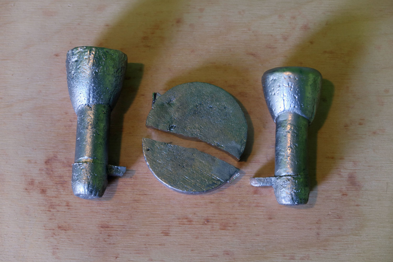 割れた錫 33.4%青銅