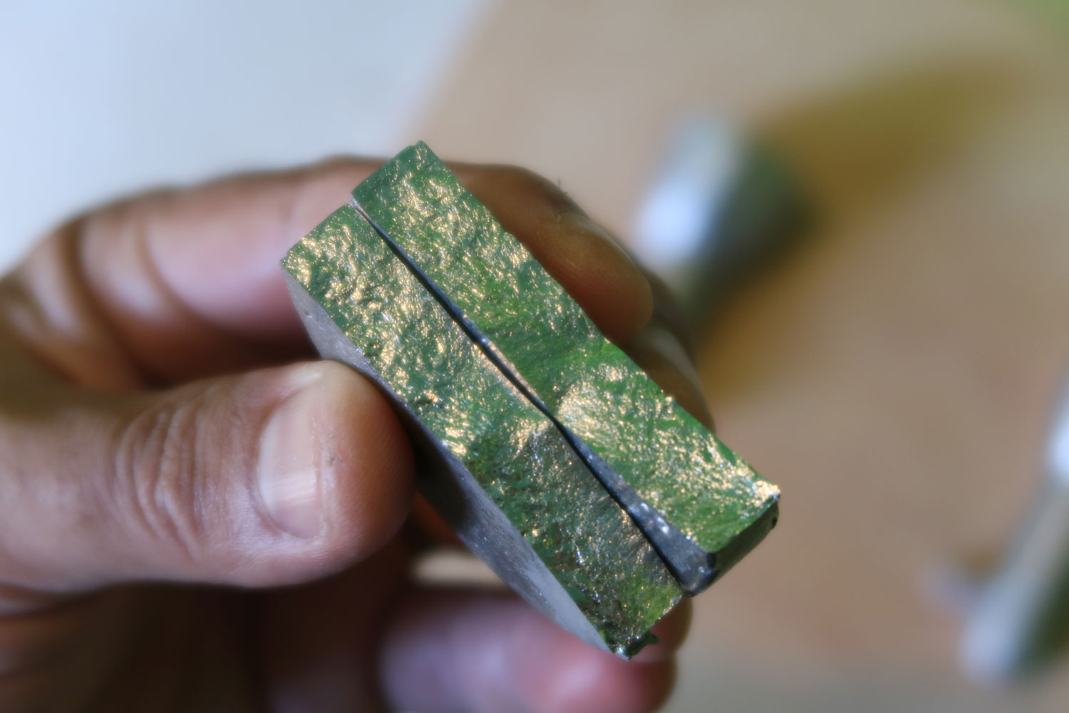 割れた錫 33.4%青銅