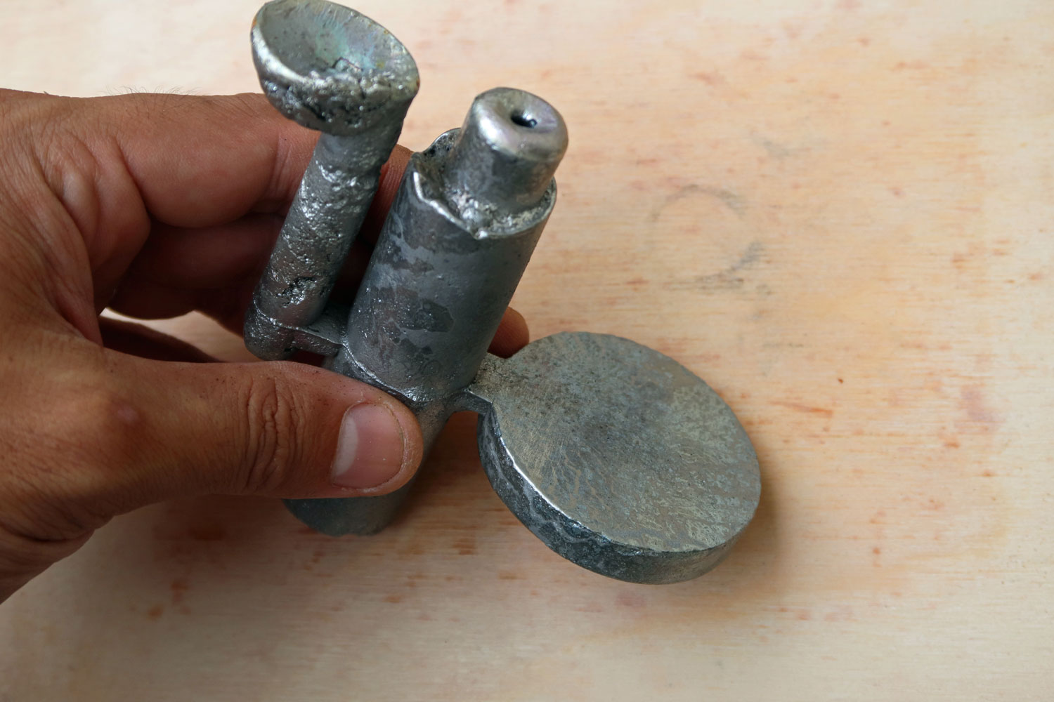 錫 33.4%青銅の鋳造