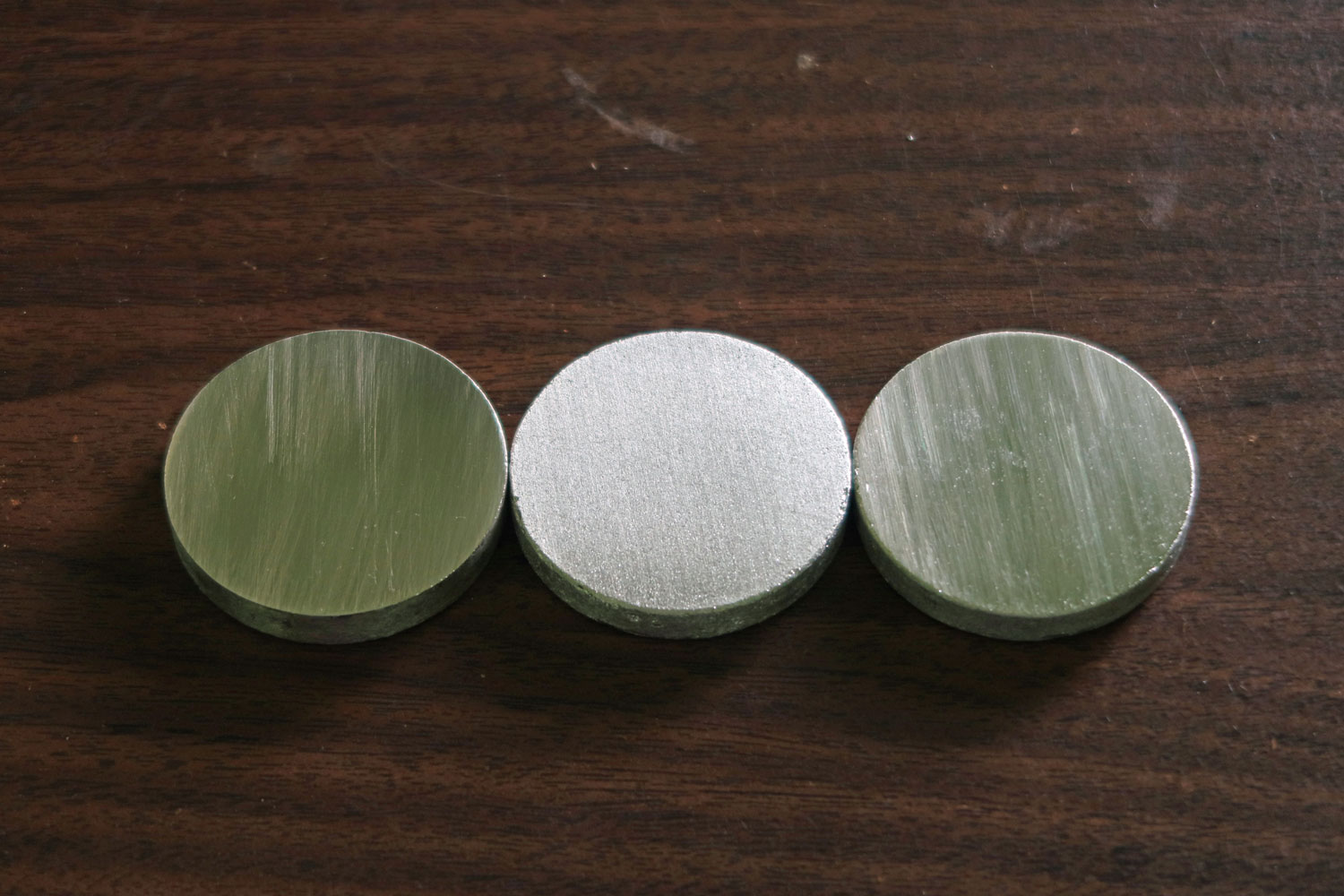 錫 32.6%青銅の研削